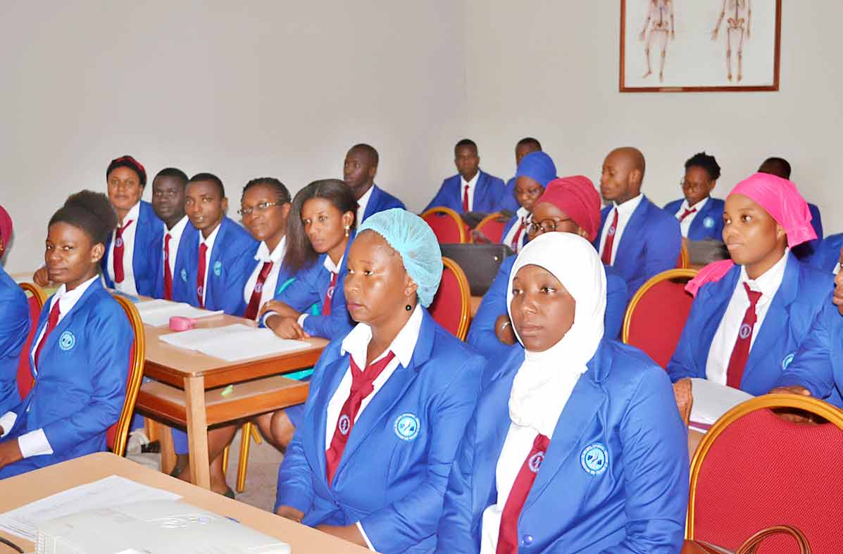 <span>Infirmier(ère)</span>Sciences infirmieres